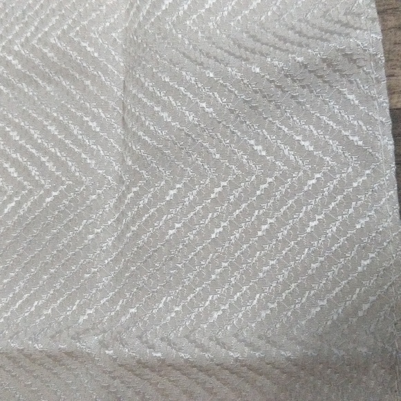 NWOT Mens Pocket Square Handkerchief - Picture 2 of 3